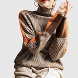 Victoria - Pletený Svetr" could be rewritten as "Victoria - Knit Sweater.