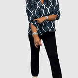 Noor – T-shirt with Graphic Print