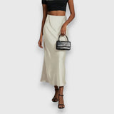 Amira – Stylová Elegantní Sukně