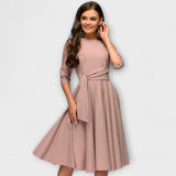 Milena - Elegantní swing šaty s páskem