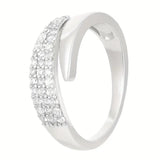 Elegant Guldring med Funklende Sten