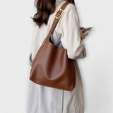 Lenka - Stylová crossbody kabelka z ekologické kůže