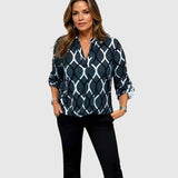 Noor – T-shirt with Graphic Print